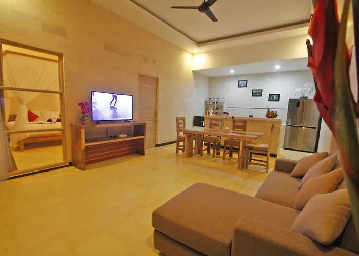 Rumah Lumbung Villa