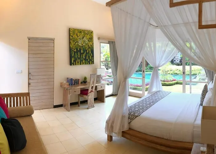Rumah Lumbung Villa *